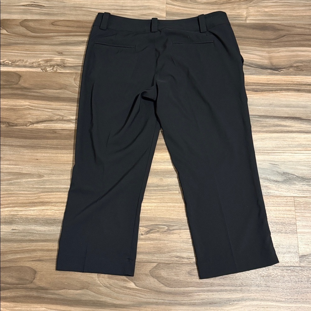 Nike DRI-FIT Golf Cropped Pants Women's Size 10/M Tour Performance Black Stretch - Picture 8 of 8